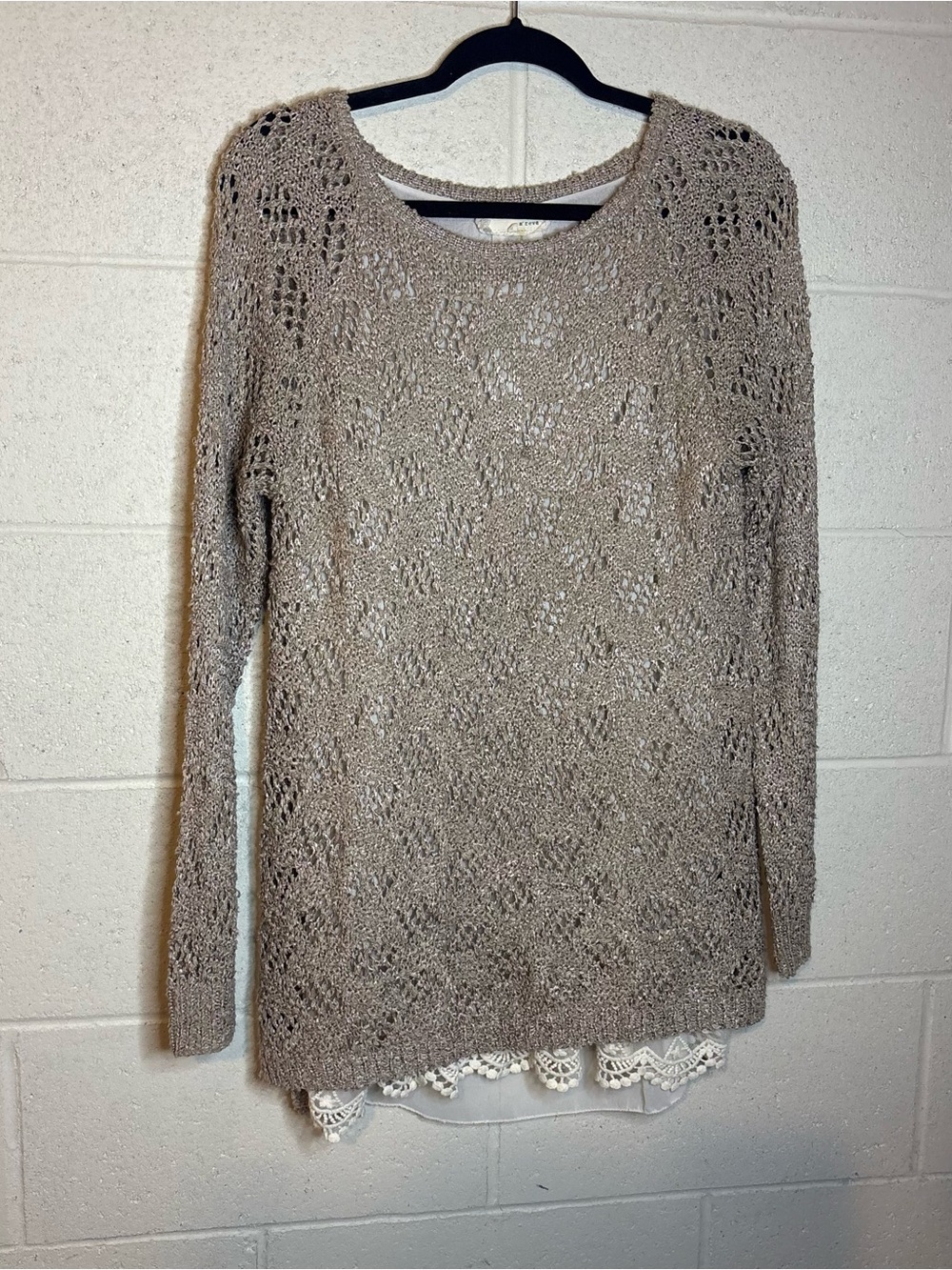 A’reve anthropology knit crochet trim tunic top women’s size s